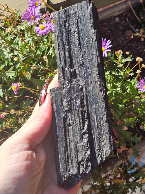 orgonitas piramides brujas cristales artesania minerales pirita cuarzos