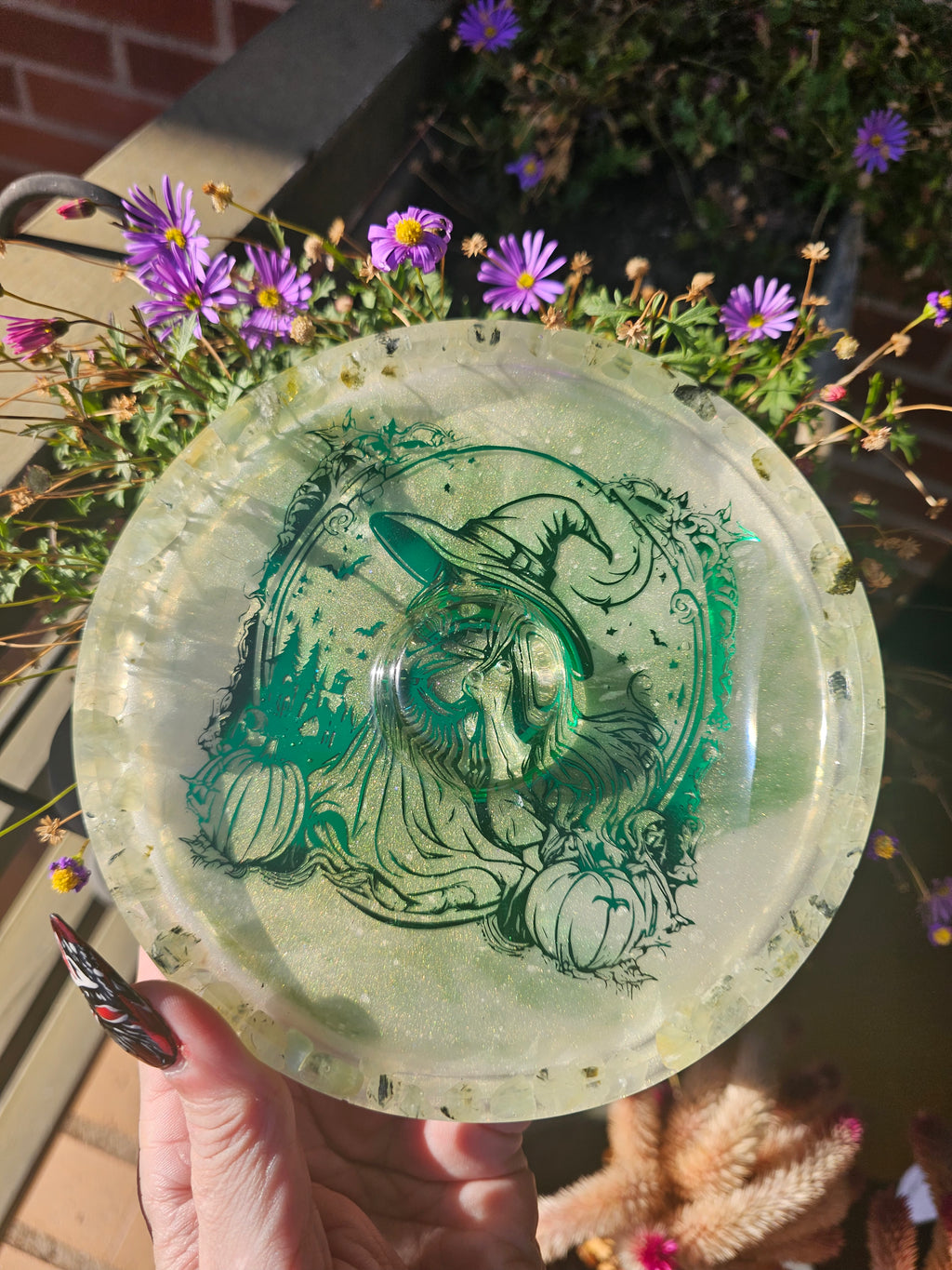 orgonitas piramides brujas cristales artesania minerales pirita cuarzos