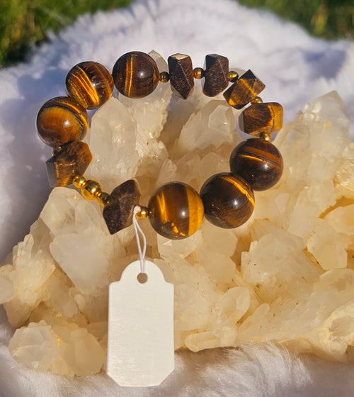 orgonitas piramides brujas cristales artesania minerales pirita cuarzos