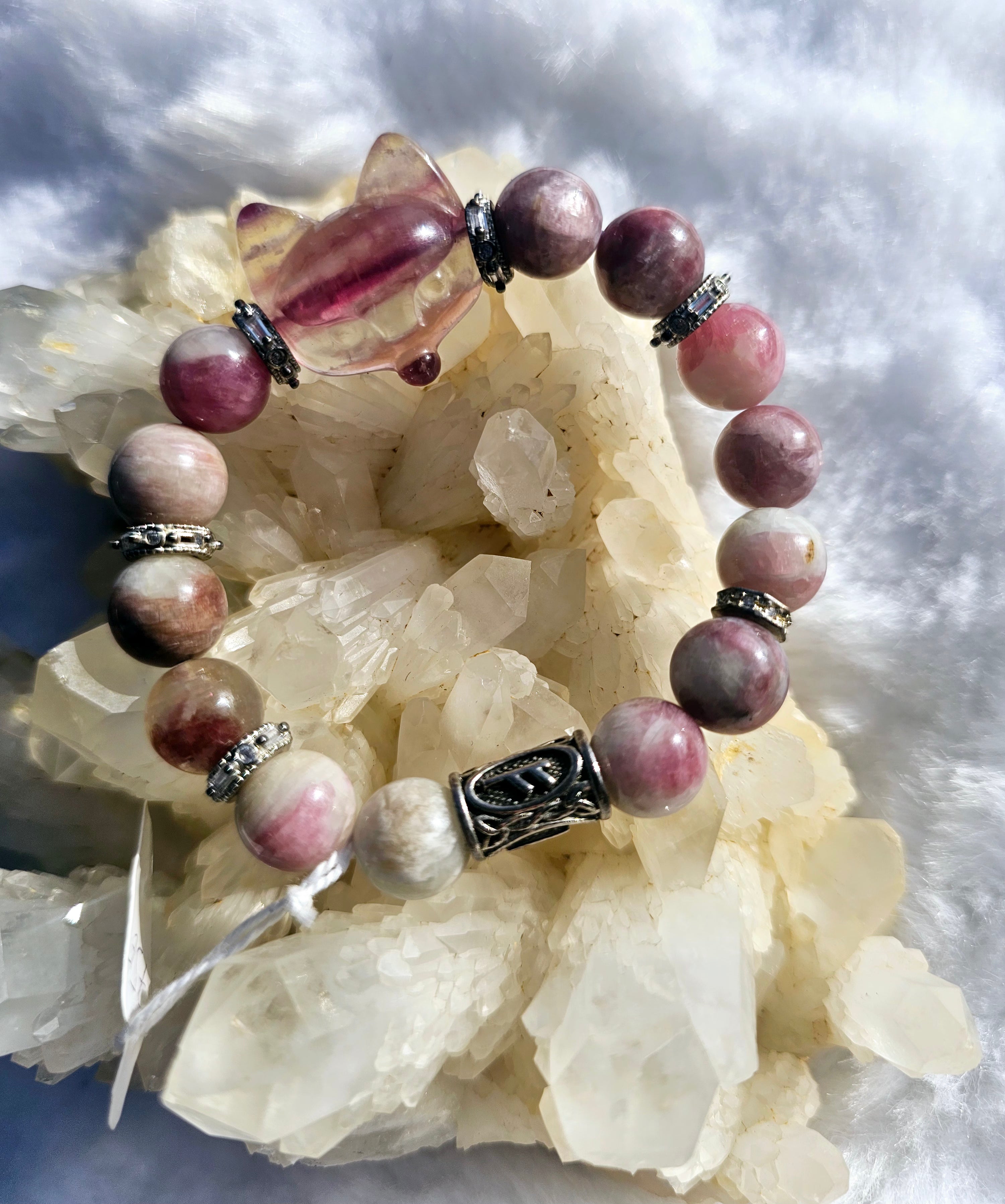 orgonitas piramides brujas cristales artesania minerales pirita cuarzos