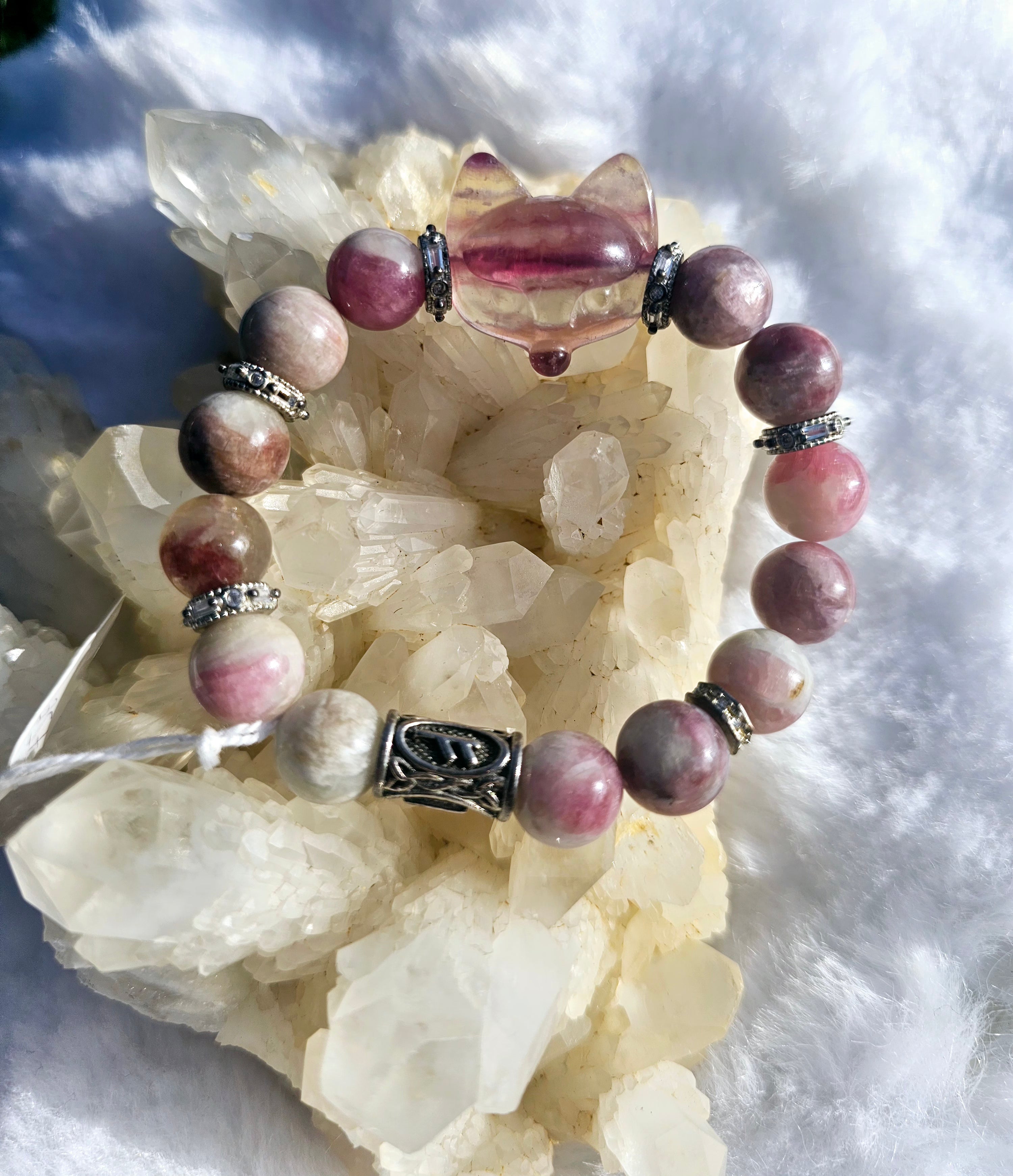 orgonitas piramides brujas cristales artesania minerales pirita cuarzos