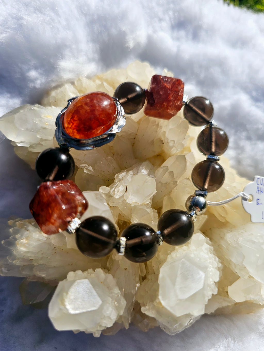 orgonitas piramides brujas cristales artesania minerales pirita cuarzos