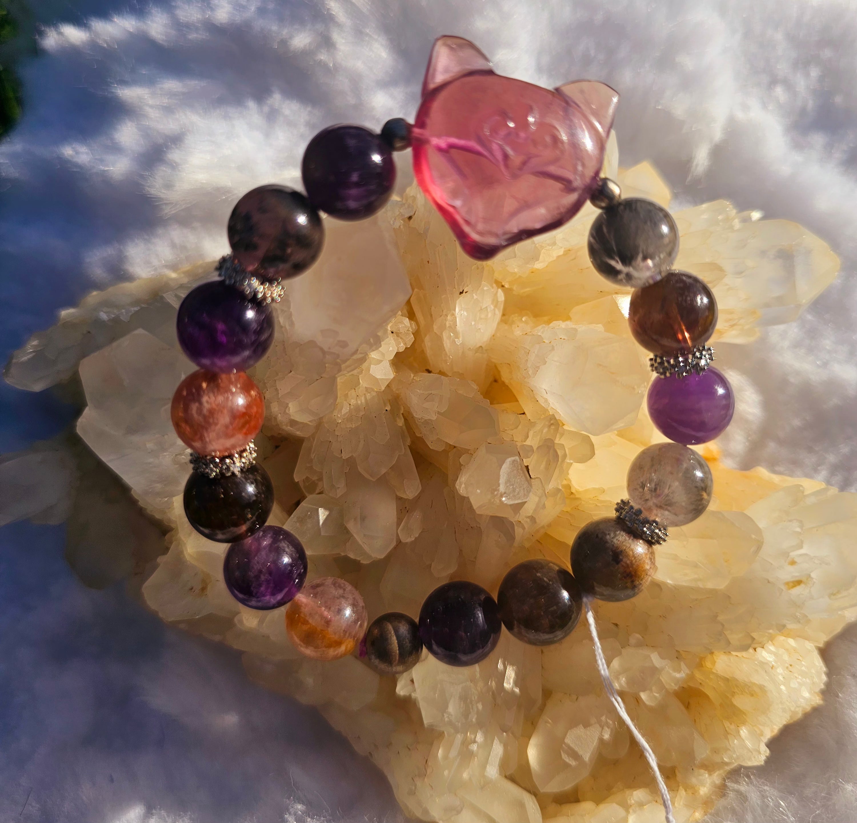 orgonitas piramides brujas cristales artesania minerales pirita cuarzos