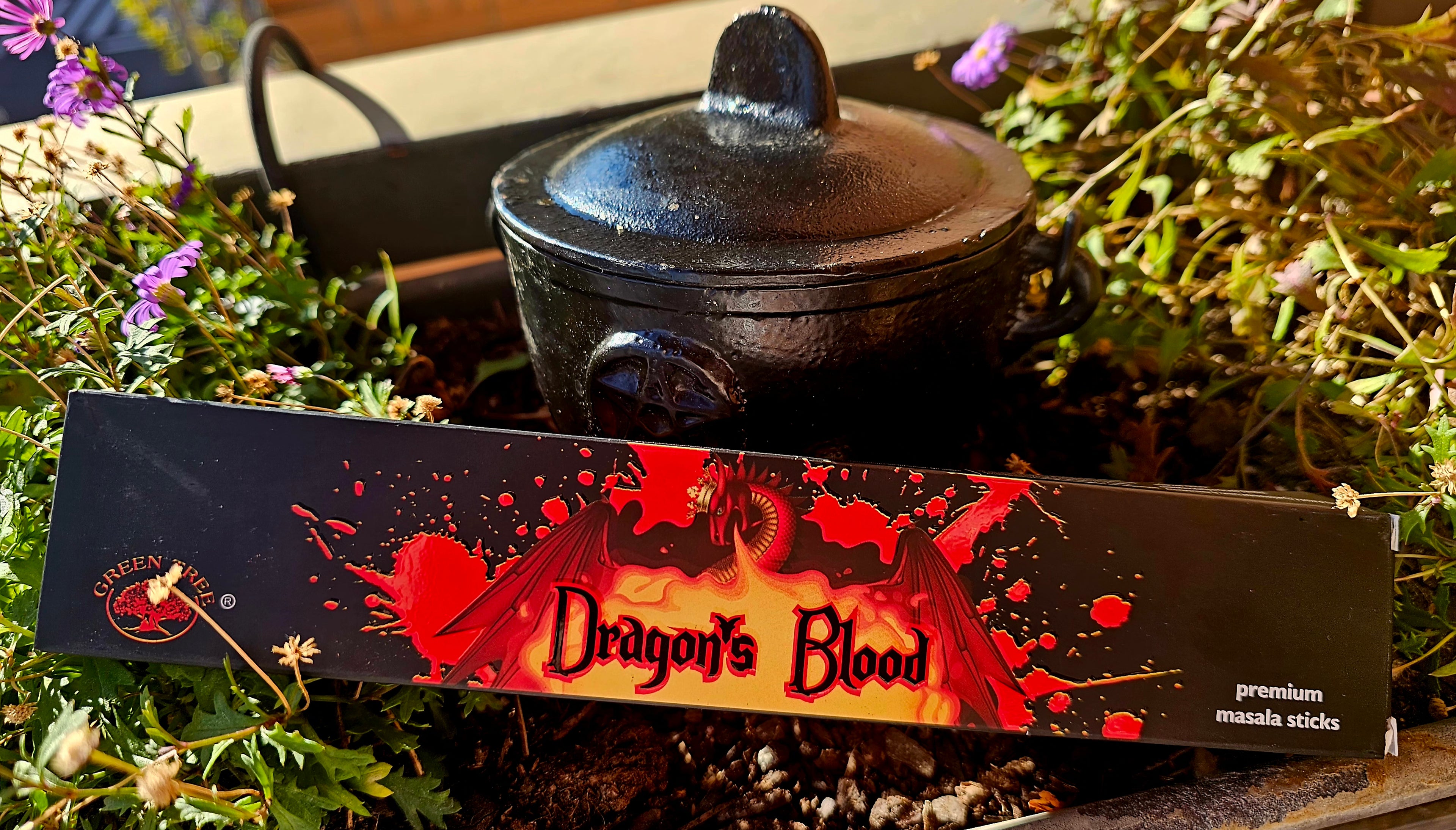 orgonitas piramides brujas cristales artesania minerales pirita cuarzos