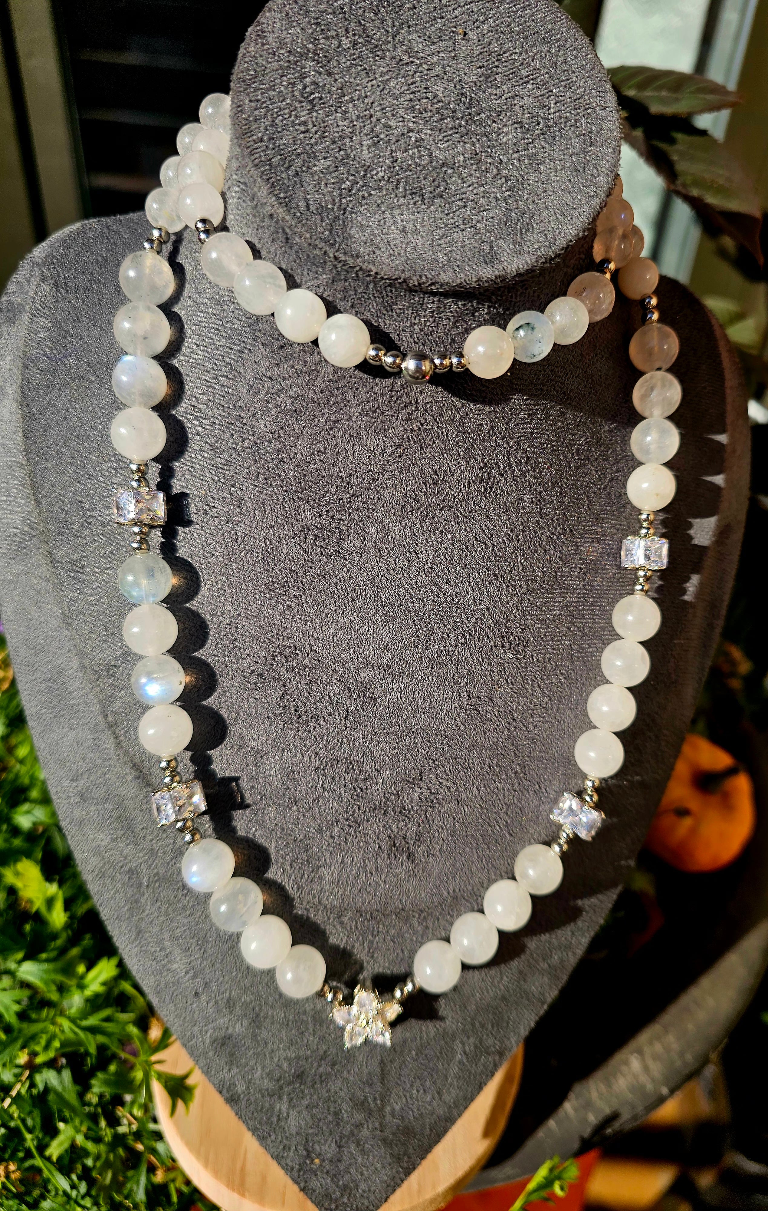 orgonitas piramides brujas cristales artesania minerales pirita cuarzos