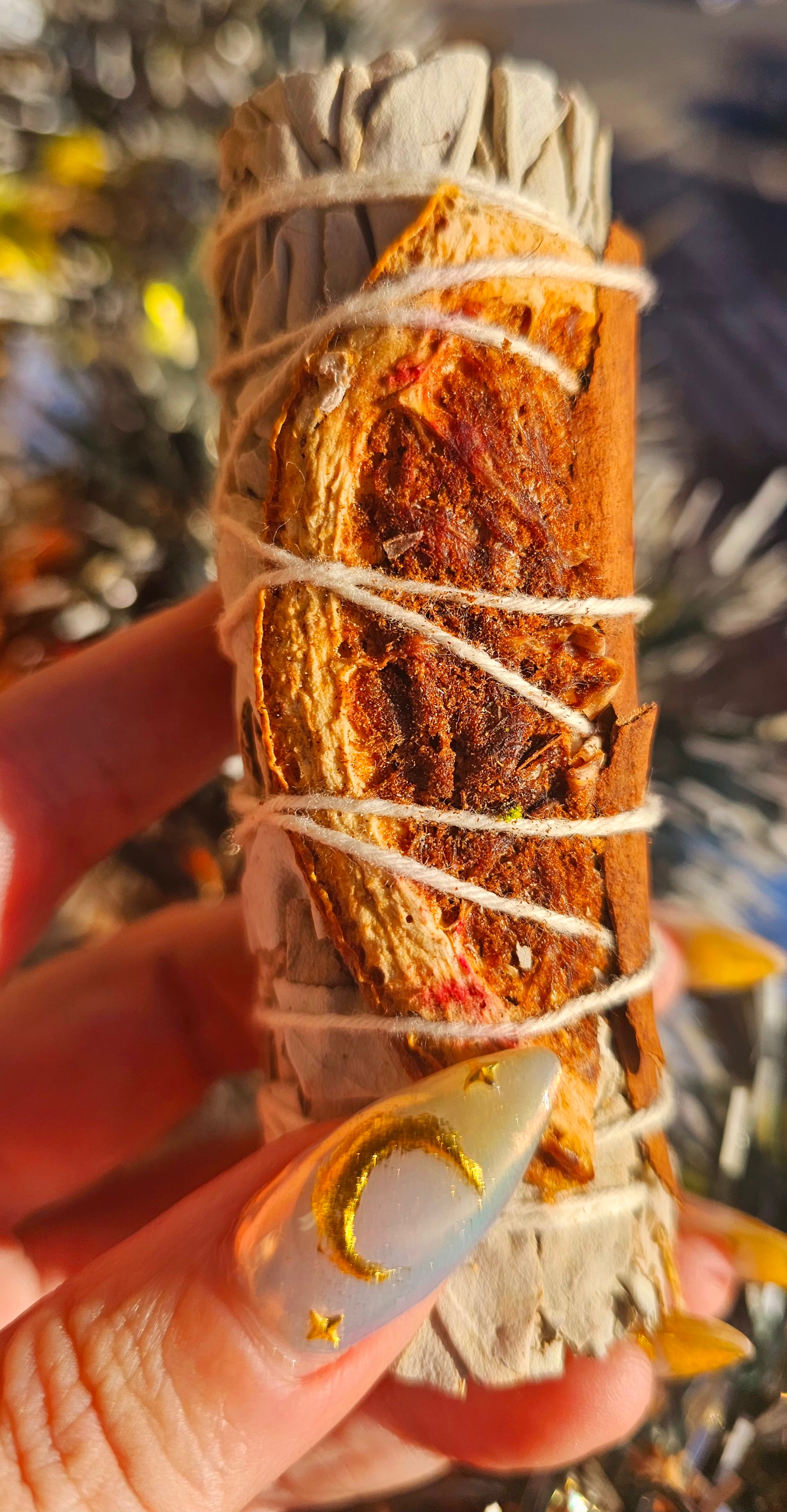 orgonitas piramides brujas cristales artesania minerales pirita cuarzos