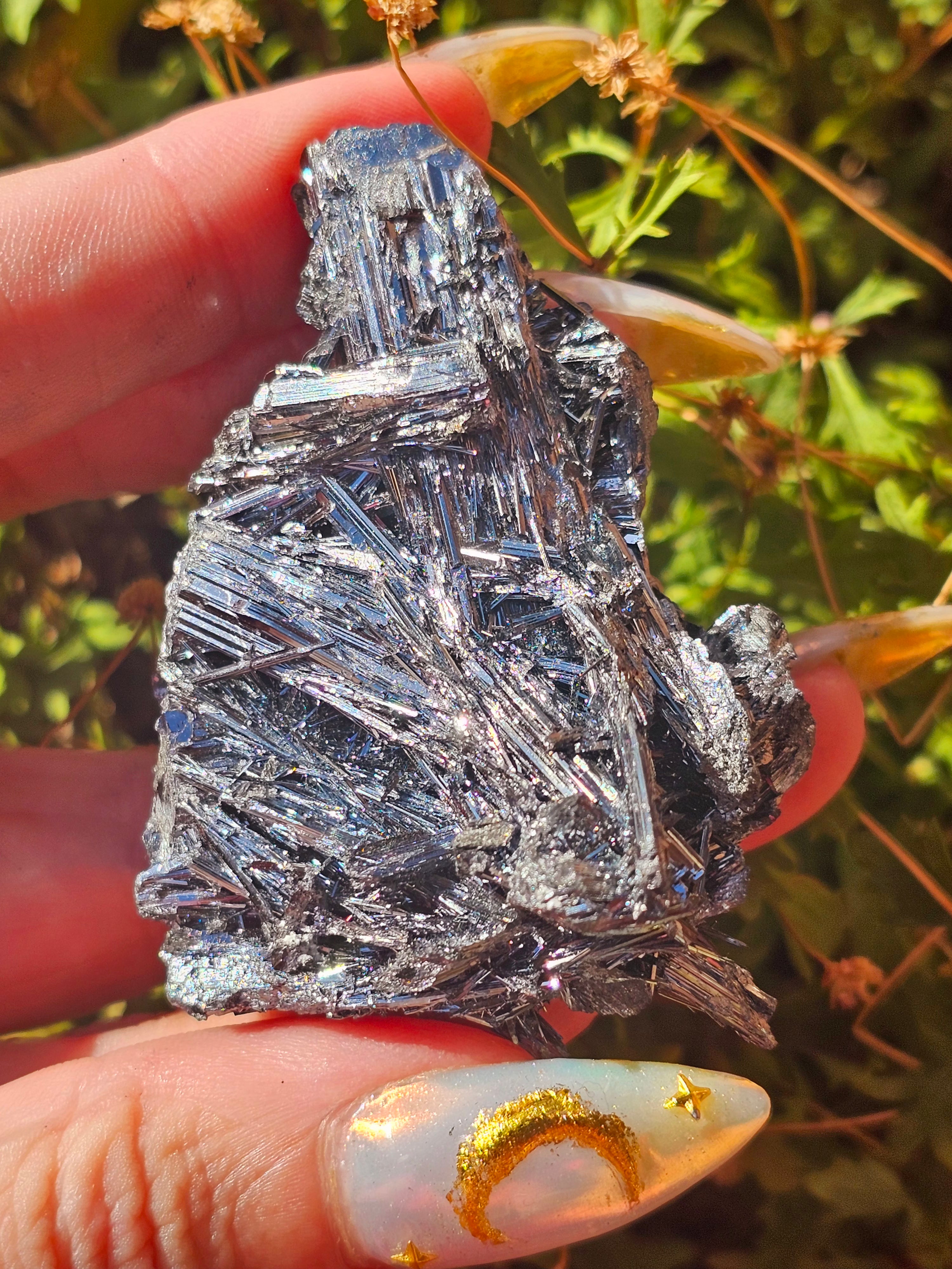 orgonitas piramides brujas cristales artesania minerales pirita cuarzos