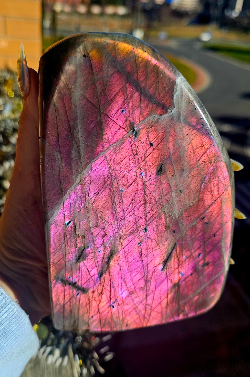🔮 Labradorita Llama del Crepúsculo 🌅 Madagascar ✨ Pieza Única 1.300g 🌙💜