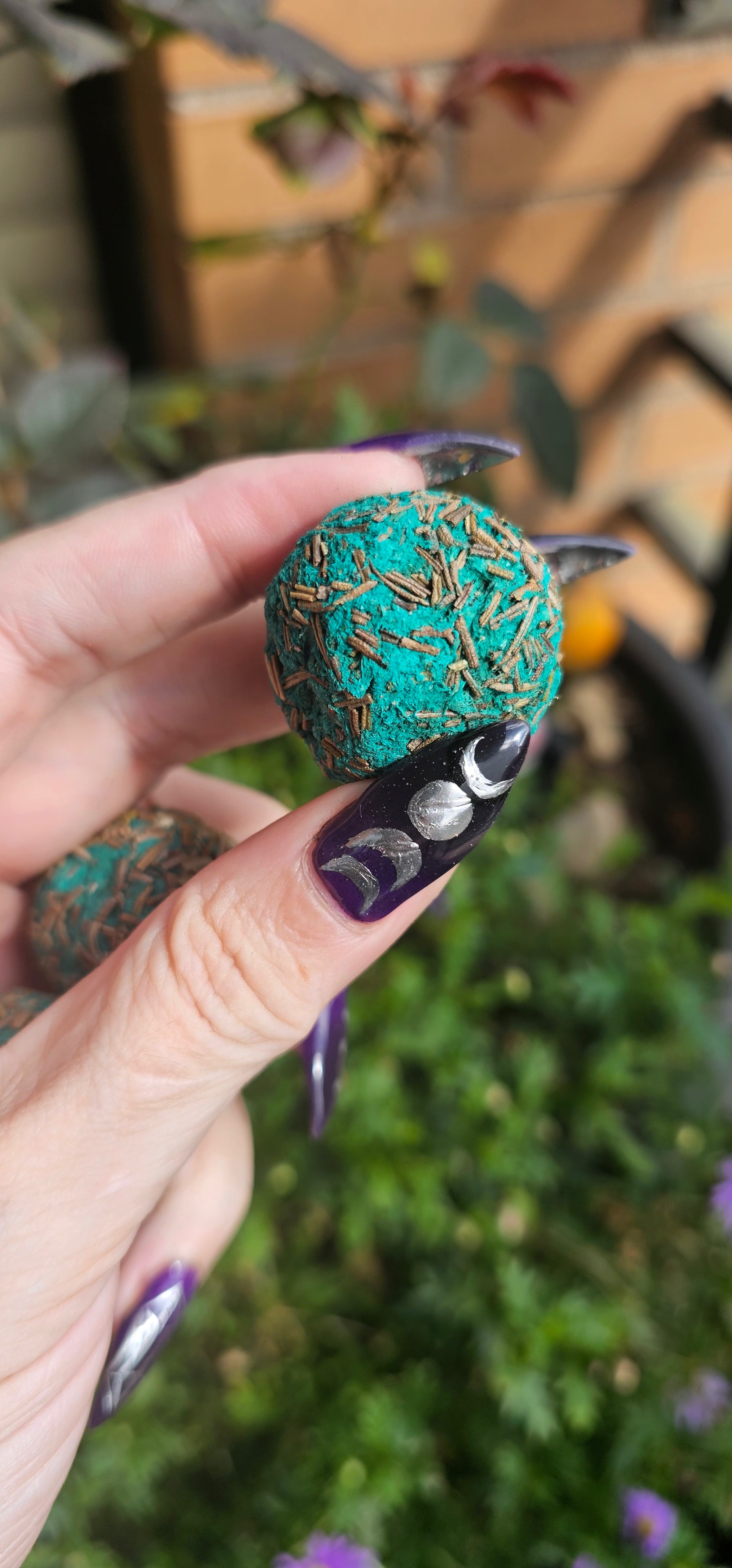 💣🔮 Bombita de Defumación Sagrada Madre ✨ Lavanda & Ruda 💜 Limpieza Energética Profunda 🌿