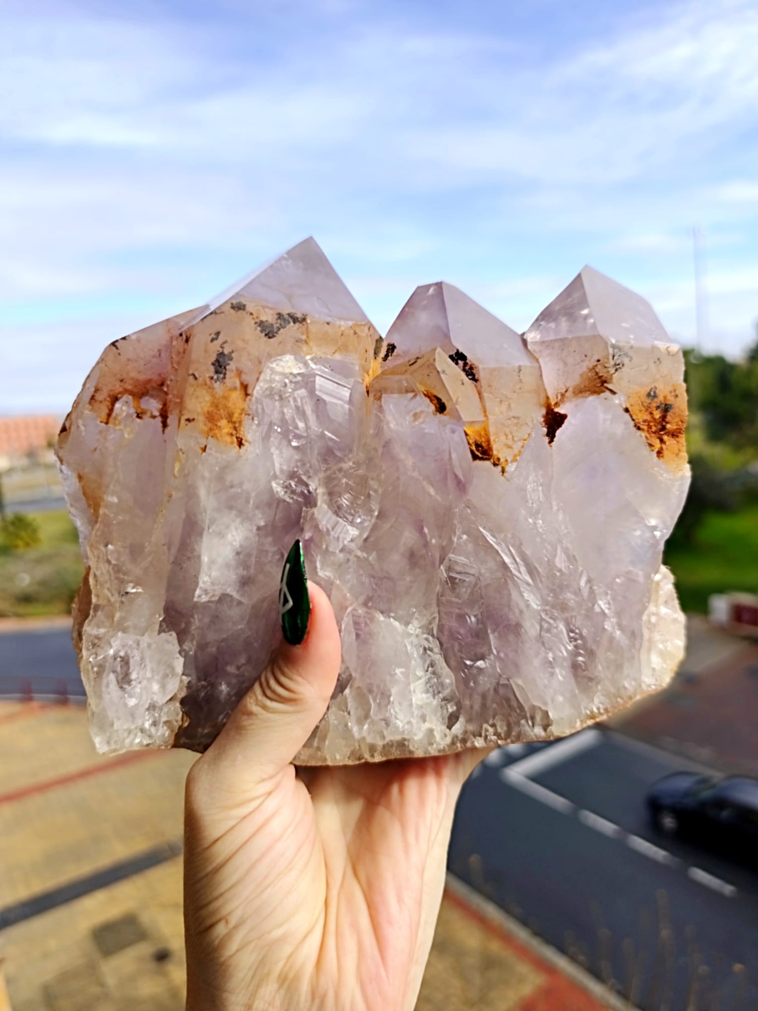 orgonitas piramides brujas cristales artesania minerales pirita cuarzos