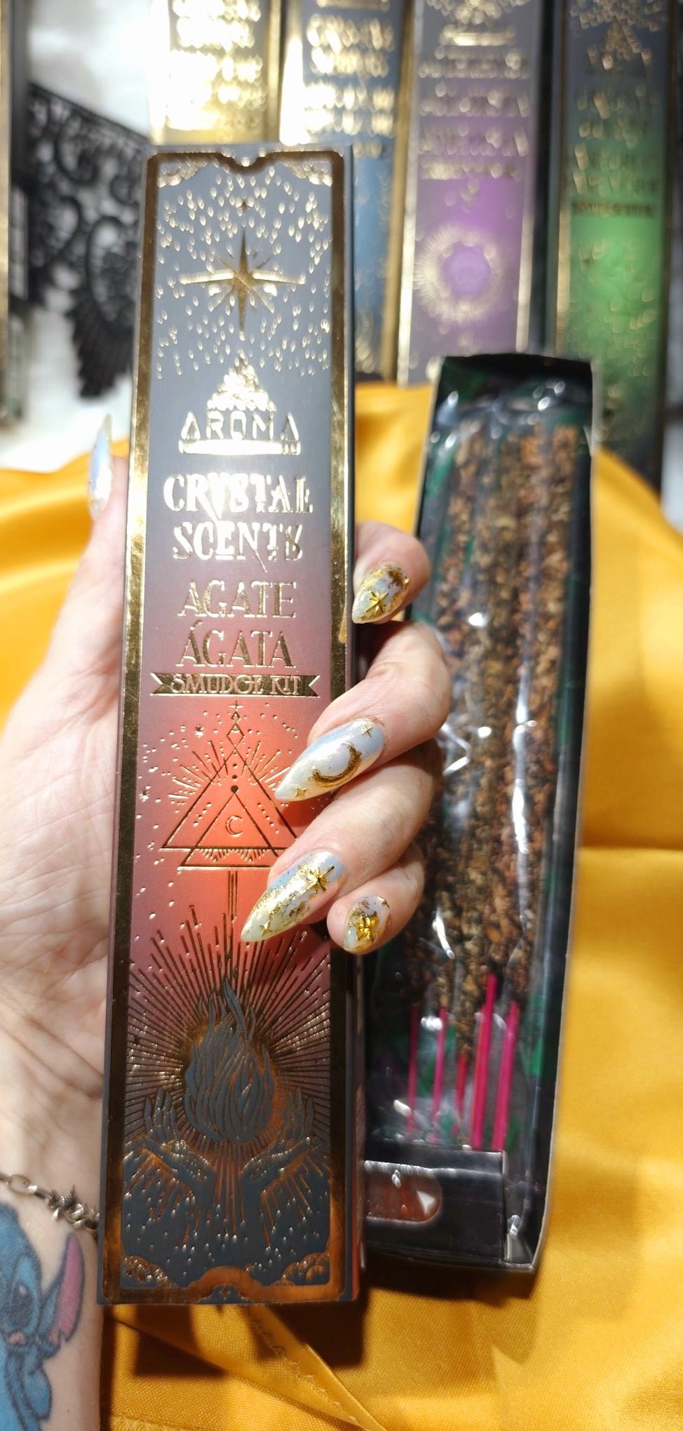 orgonitas piramides brujas cristales artesania minerales pirita cuarzos