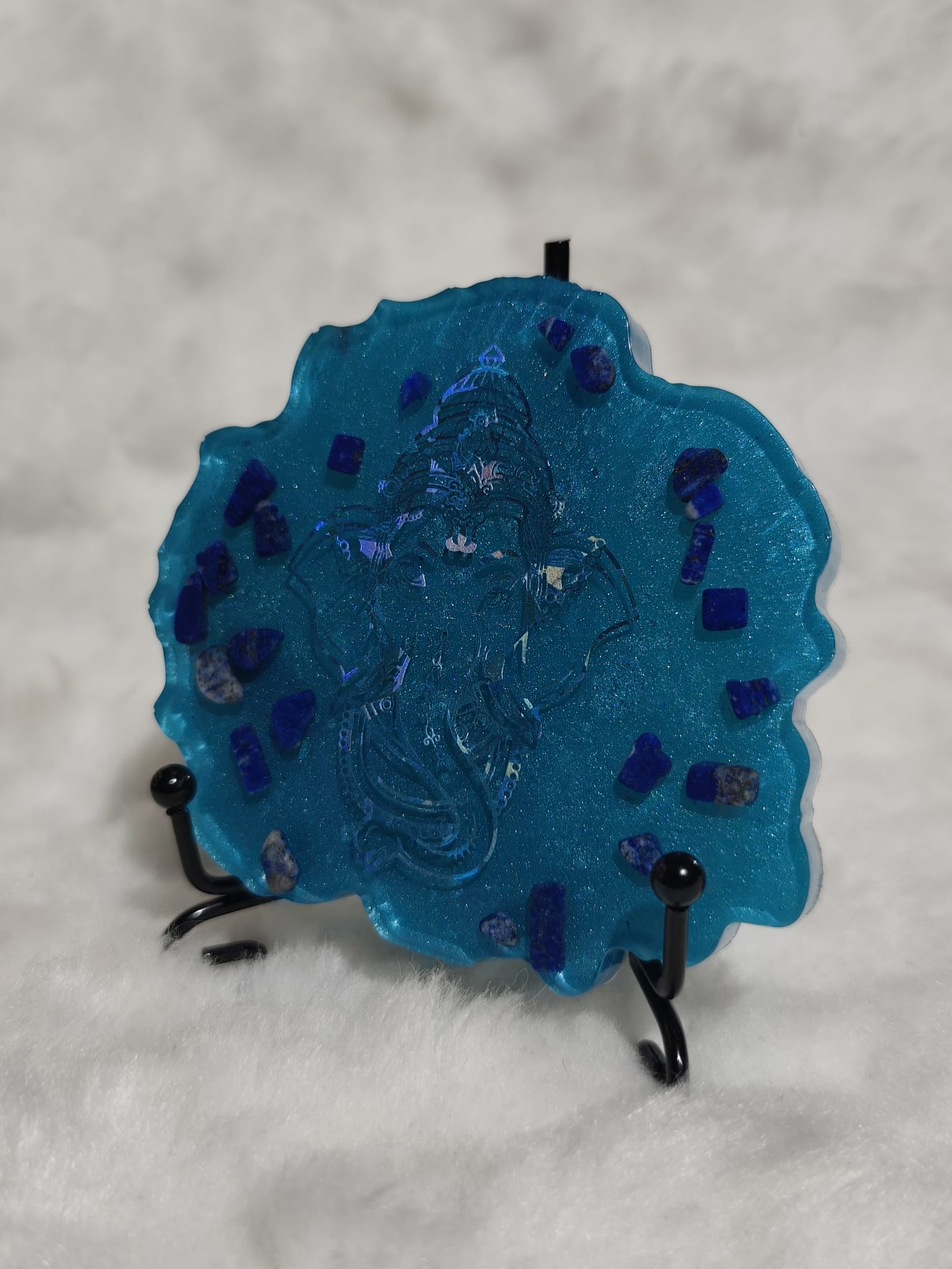 orgonitas piramides brujas cristales artesania minerales pirita cuarzos