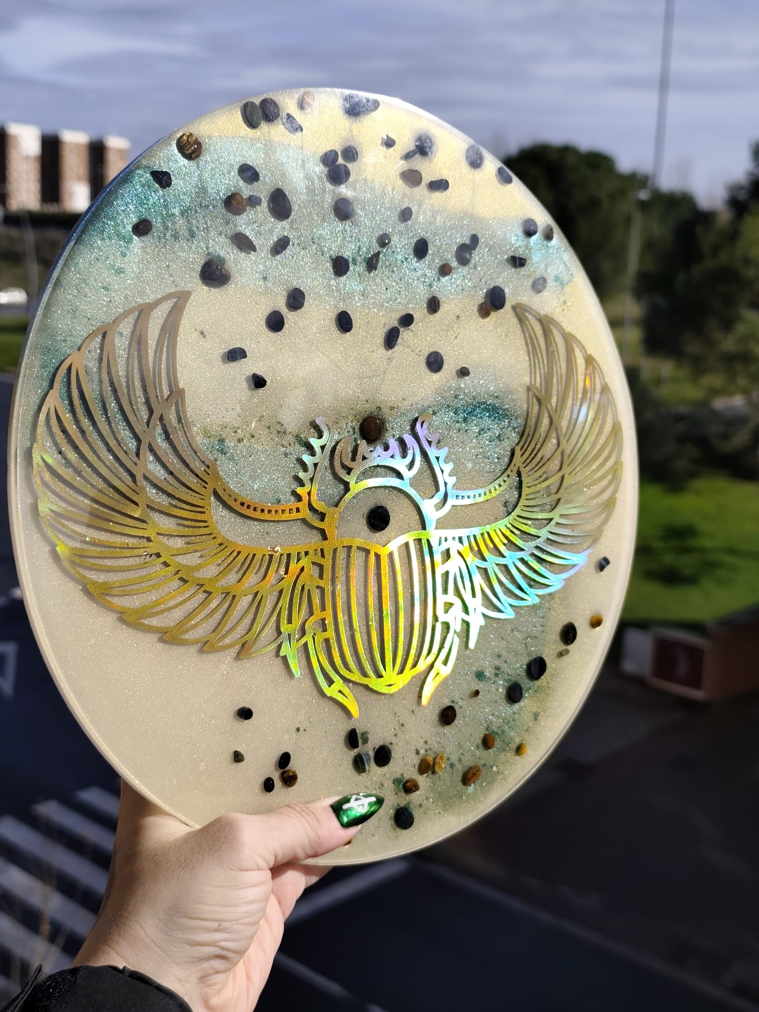 orgonitas piramides brujas cristales artesania minerales pirita cuarzos