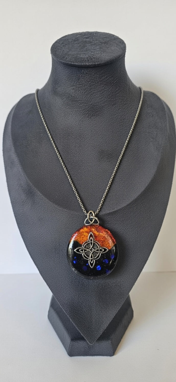 orgonitas piramides brujas cristales artesania minerales pirita cuarzos