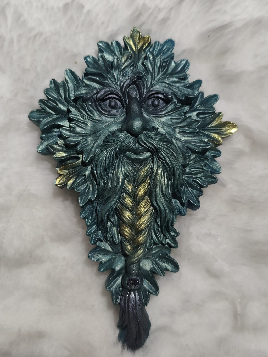 orgonitas piramides brujas cristales artesania minerales pirita cuarzos