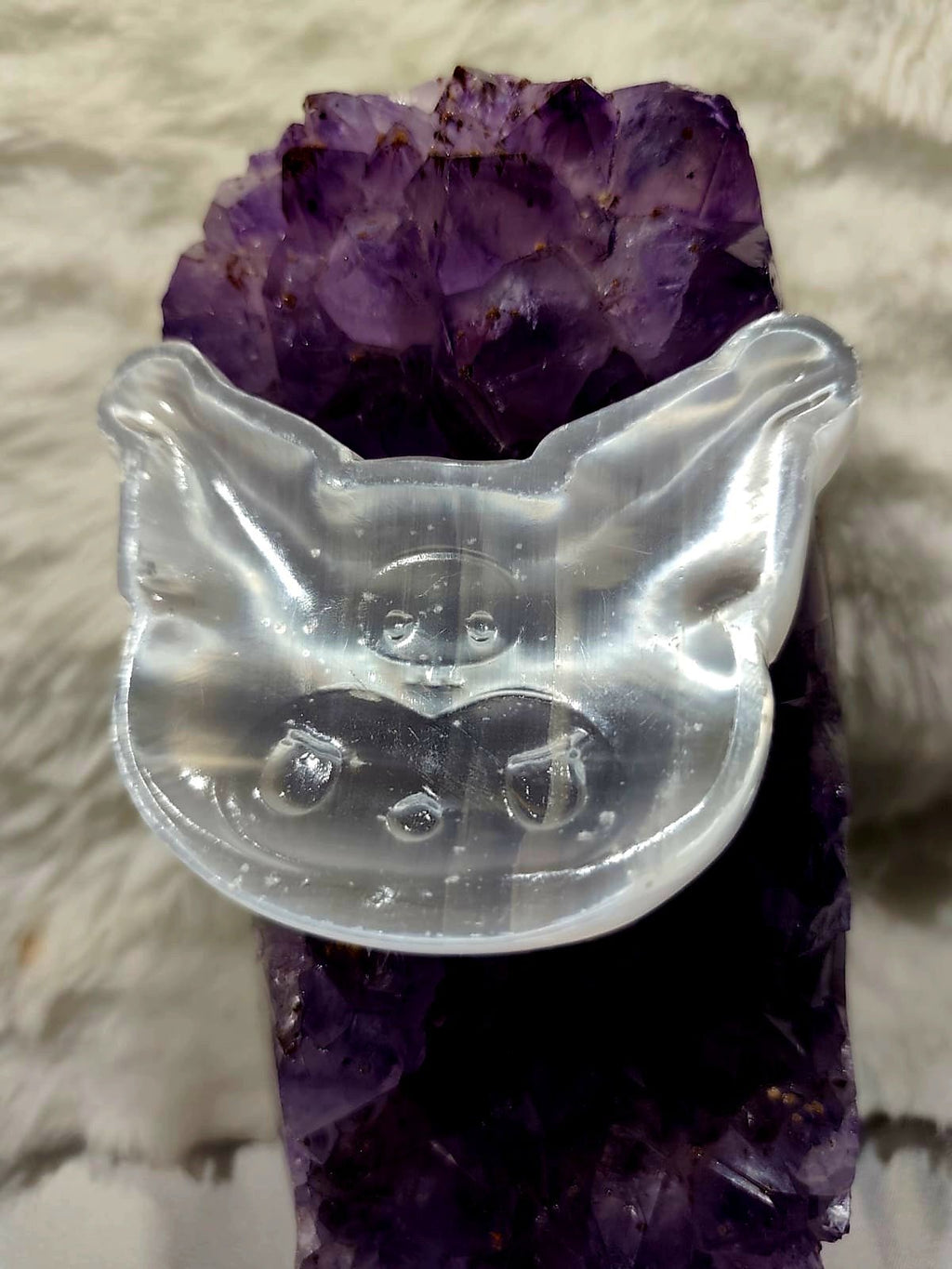 orgonitas piramides brujas cristales artesania minerales pirita cuarzos