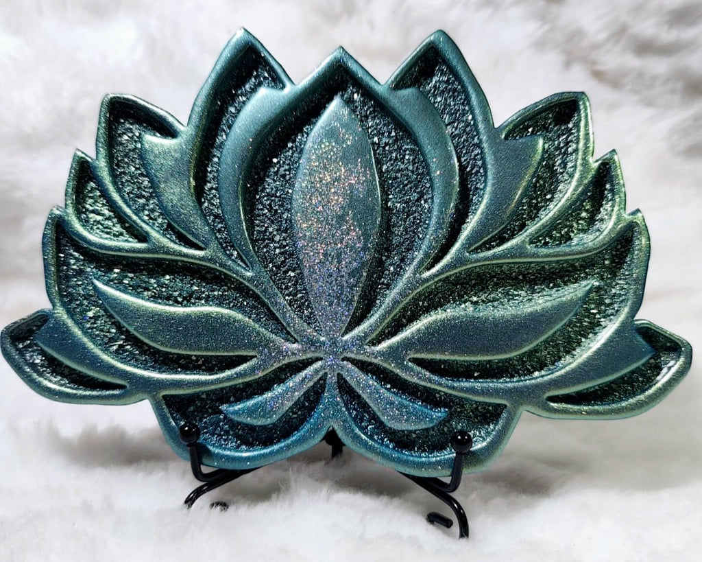 orgonitas piramides brujas cristales artesania minerales pirita cuarzos