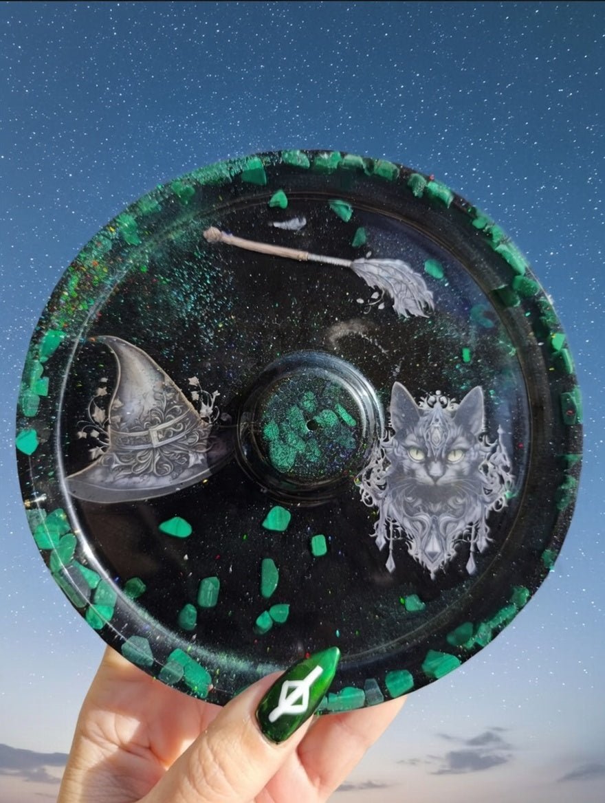 orgonitas piramides brujas cristales artesania minerales pirita cuarzos