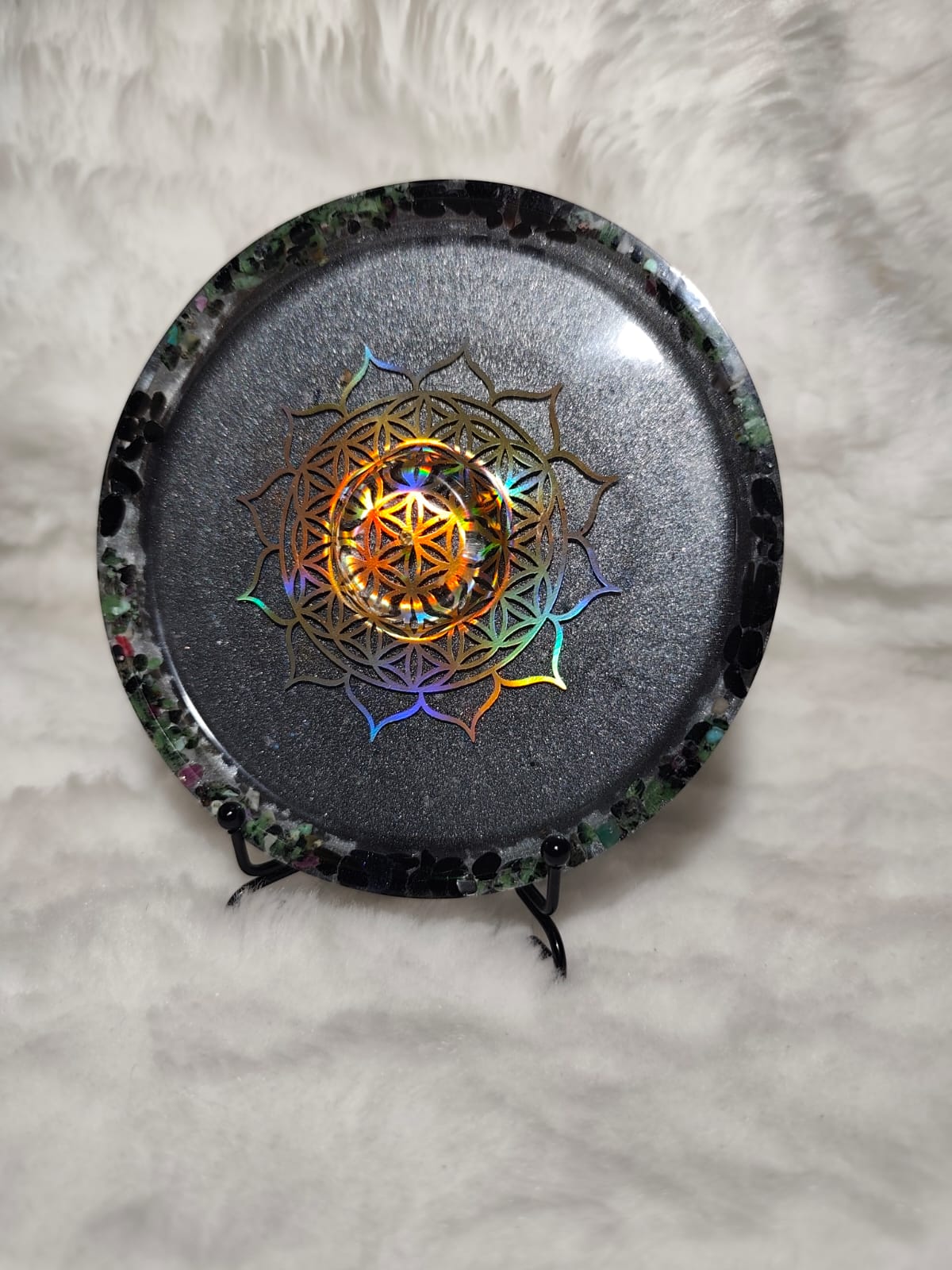 orgonitas piramides brujas cristales artesania minerales pirita cuarzos