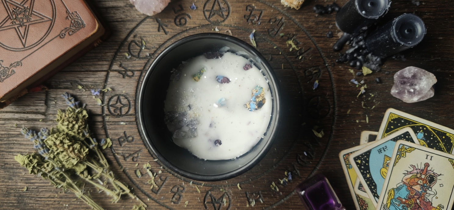 🕯️✨ Vela Ritual Limpieza Áurica – Minerales & Hierbas Consagradas