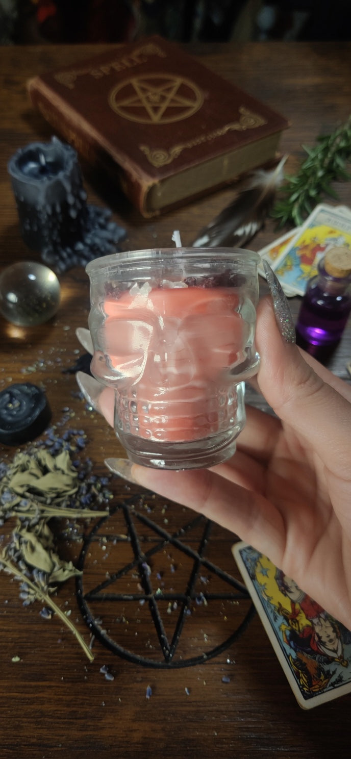 🕯️💀 Vela Cráneo Ancestral – Pasión & Amor con Granates