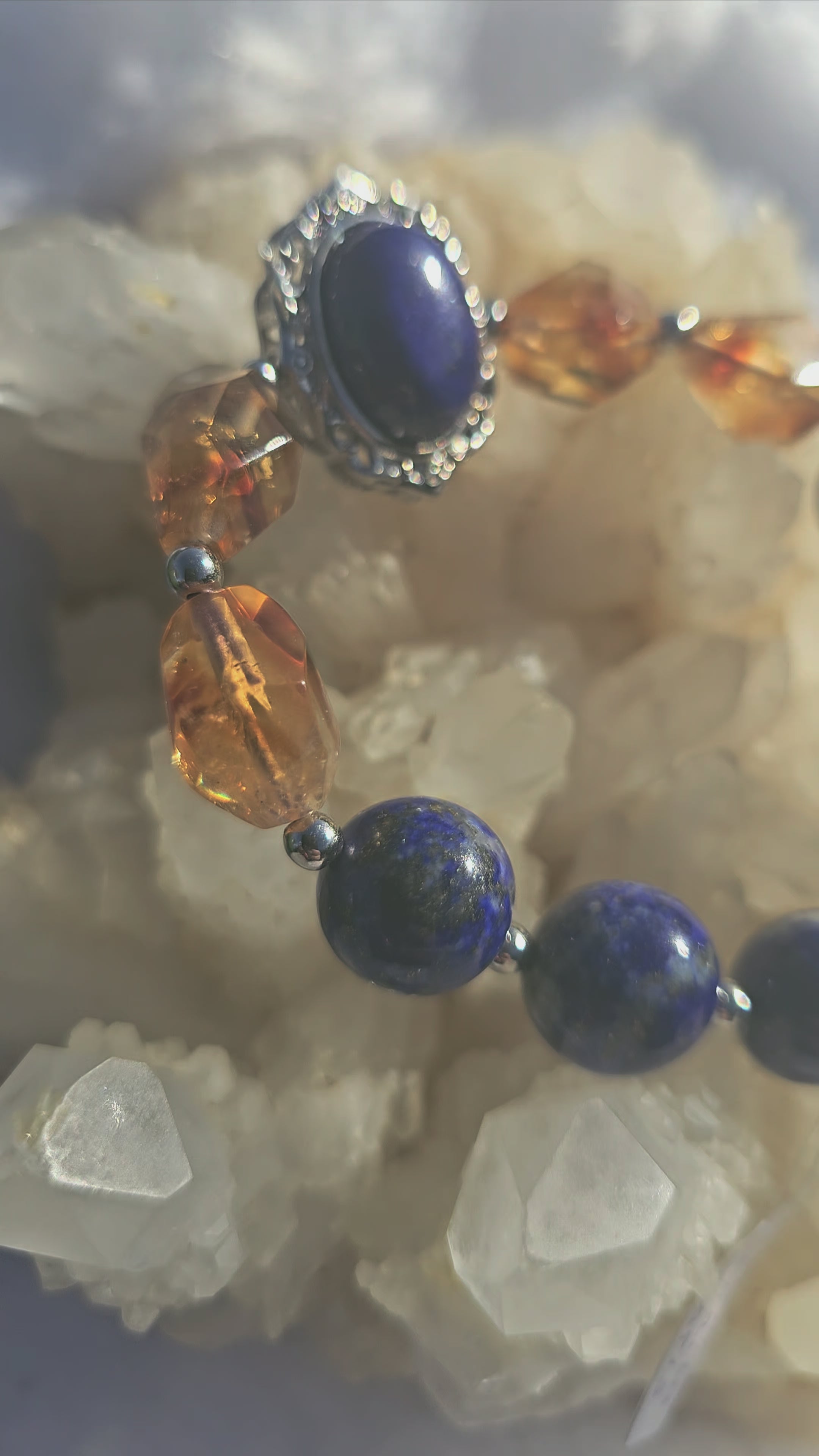 Pulsera Sabiduría Dorada - Lapislázuli y Citrino Diamante