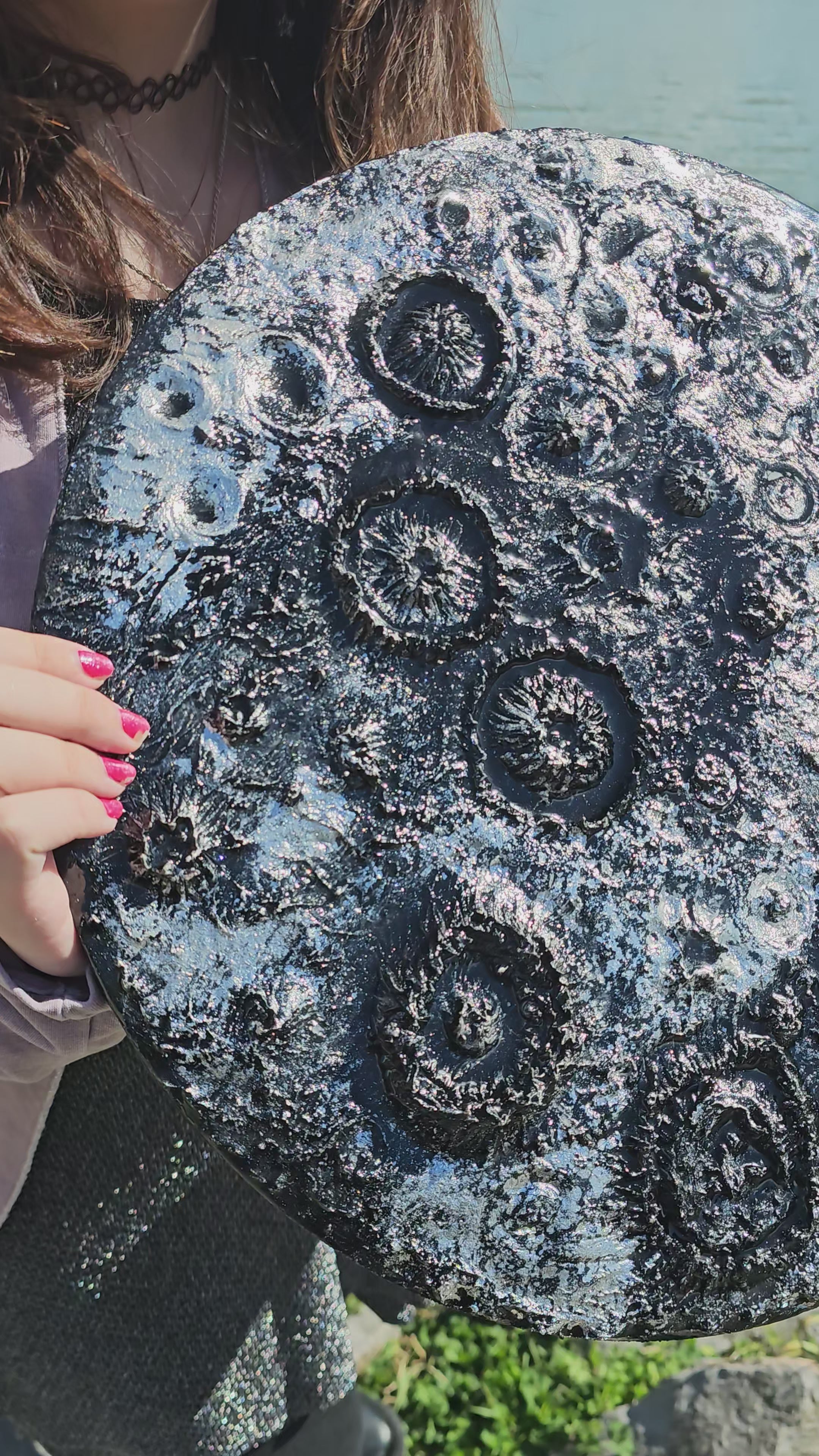 Luna Llena Artesanal - Cerámica y Resina - Pieza Única