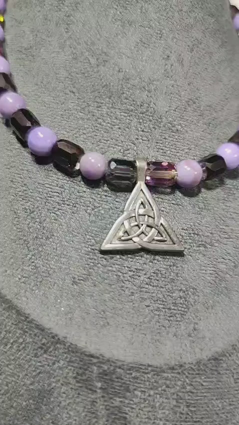 Gargantilla Sagrada Triketa - Portal de las Tres Diosas