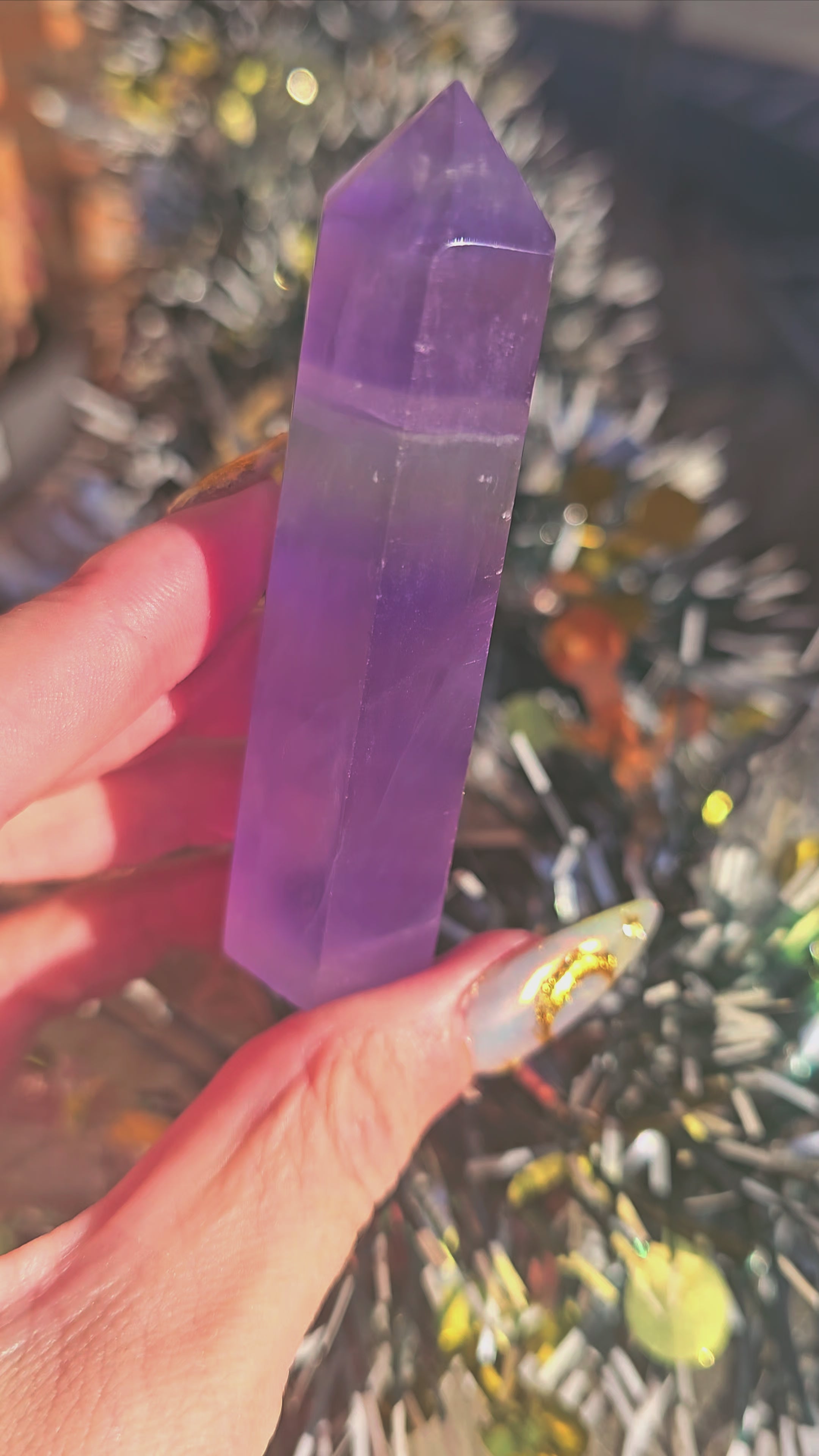 💜 Punta de Fluorita Lila con Capa de Nieve | Gran Belleza ❄️