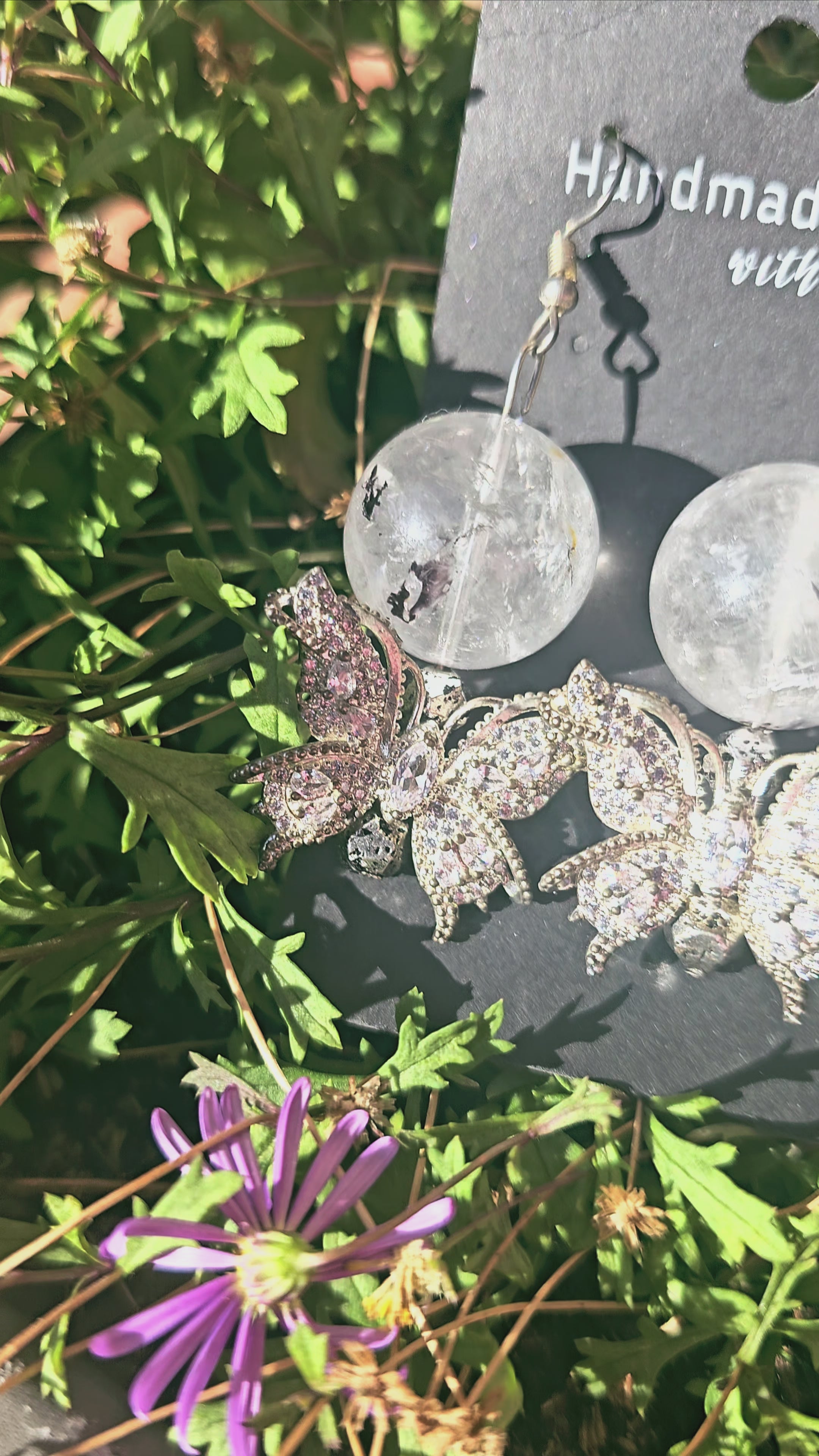 🦋 Pendientes Artesanales Cuarzo y Turmalina con Mariposas | Obra Única ✨